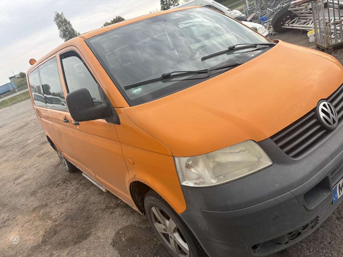 Volkswagen Caravelle, 2006