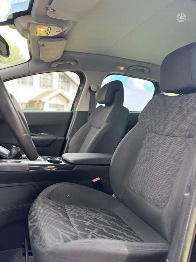 Peugeot 3008 2013 — photo 8