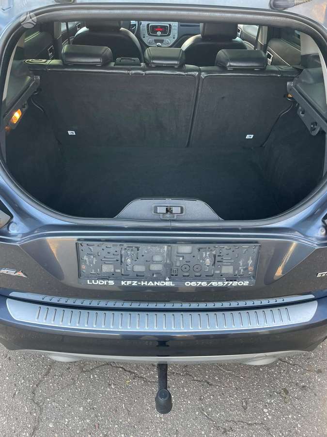 Ford Kuga 2009 — photo 19