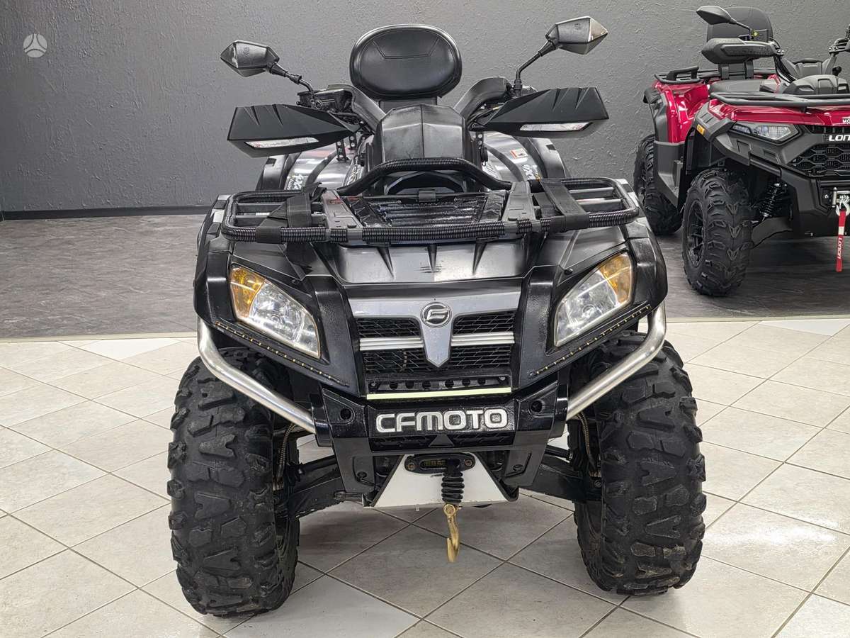 CFMOTO X8 2014 — rear view