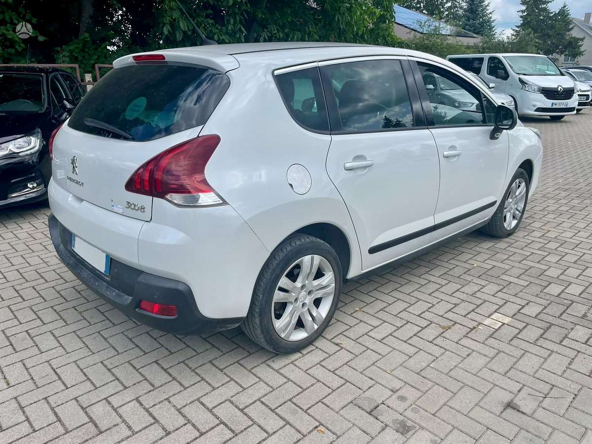 Peugeot 3008 2014 — photo 11