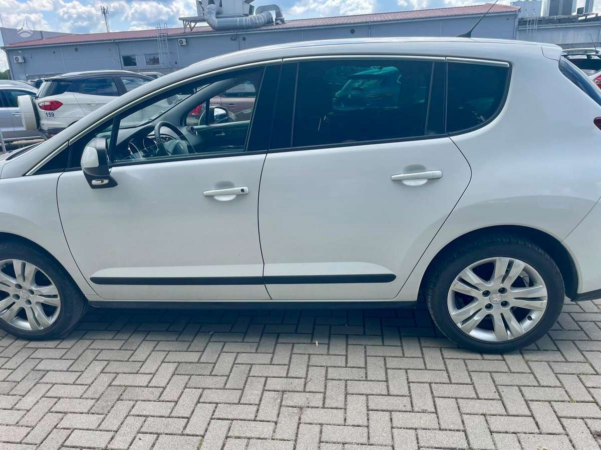 Peugeot 3008 2014 — photo 9