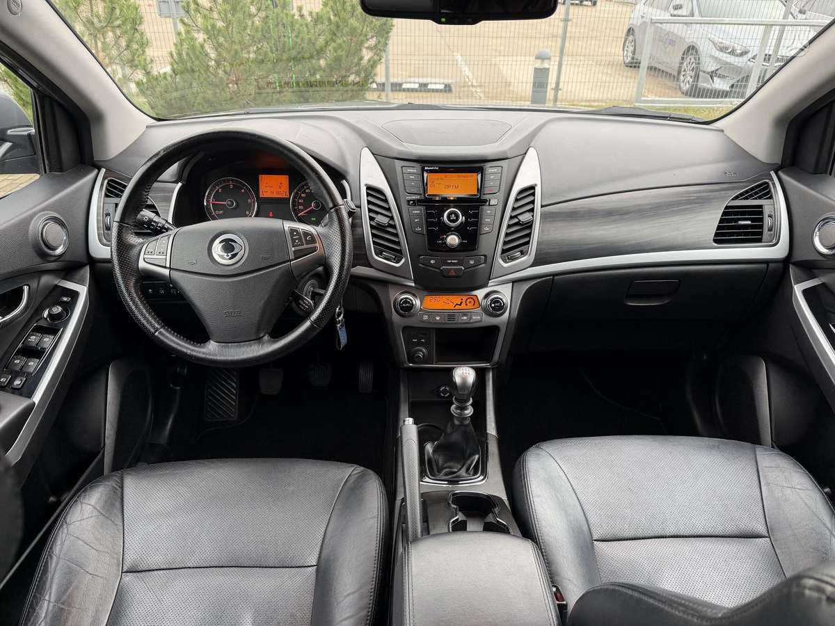 SsangYong Korando 2015 — фото 13