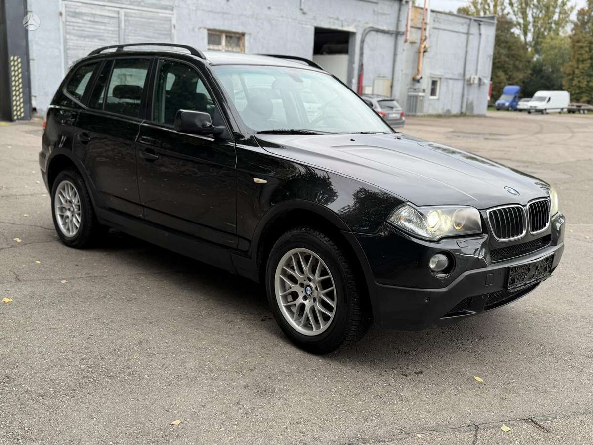 BMW X3 2006 — вигляд ззаду