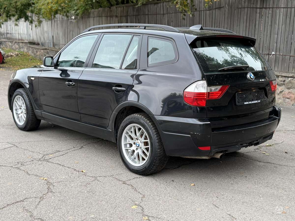 BMW X3 2006 — салон