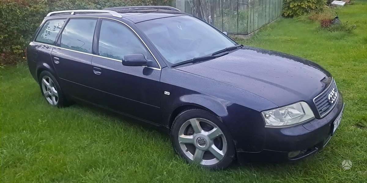 Audi A6 2004 — салон