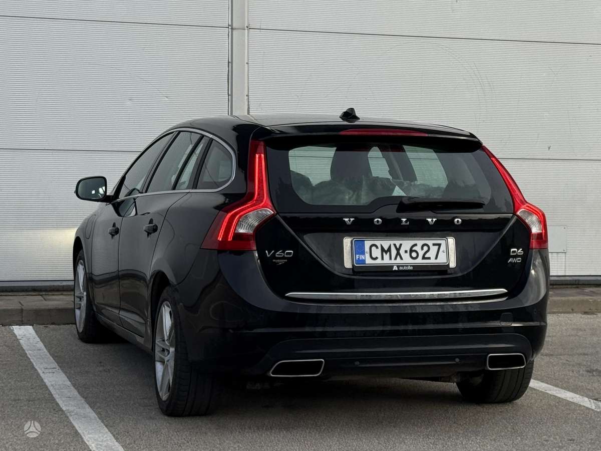 Volvo V60 2013 — фото 7