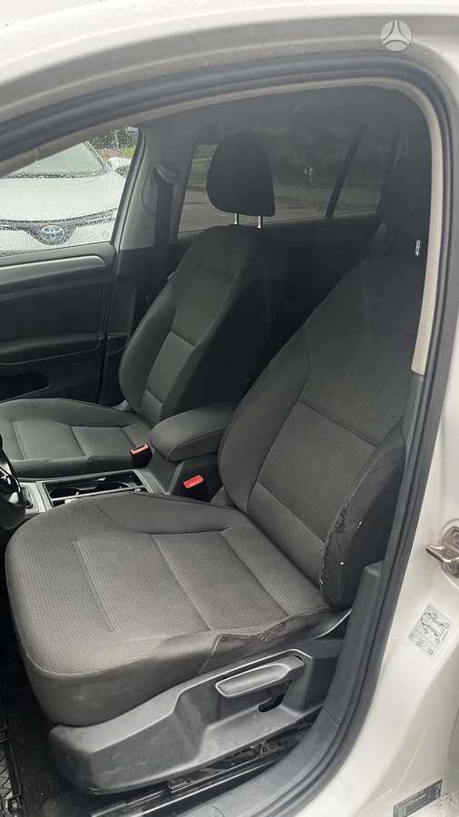 Volkswagen Golf 2014 — photo 11