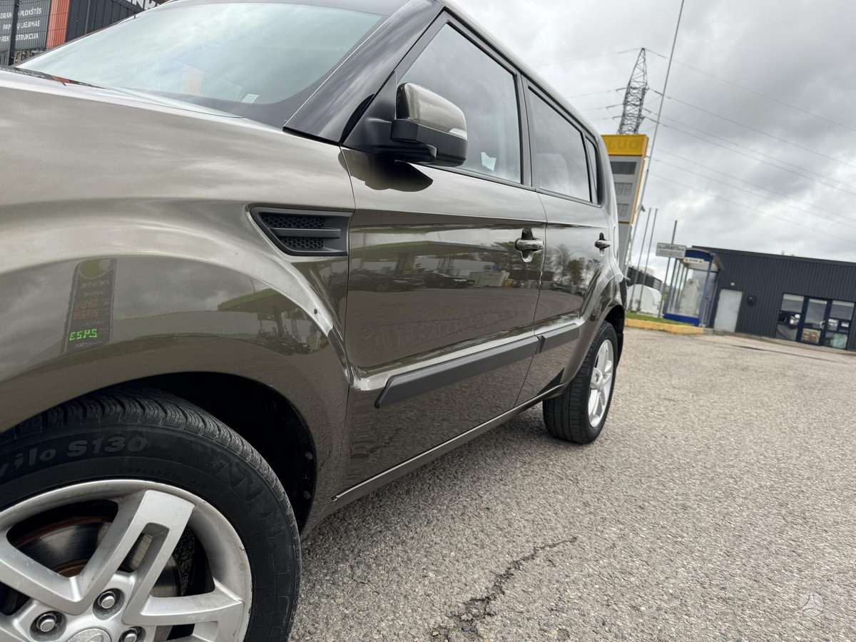 Kia Soul 2012 — interior