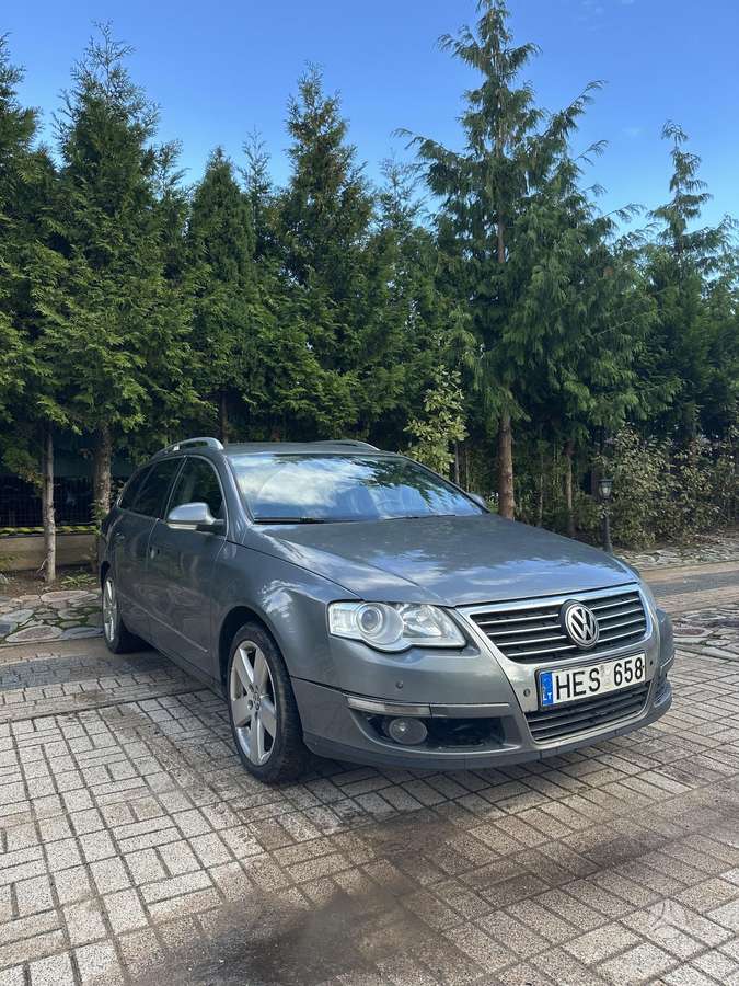 Volkswagen Passat 2006 — салон