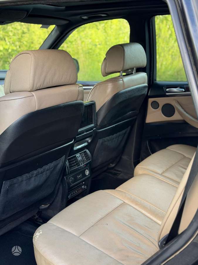 BMW X5 2007 — photo 7