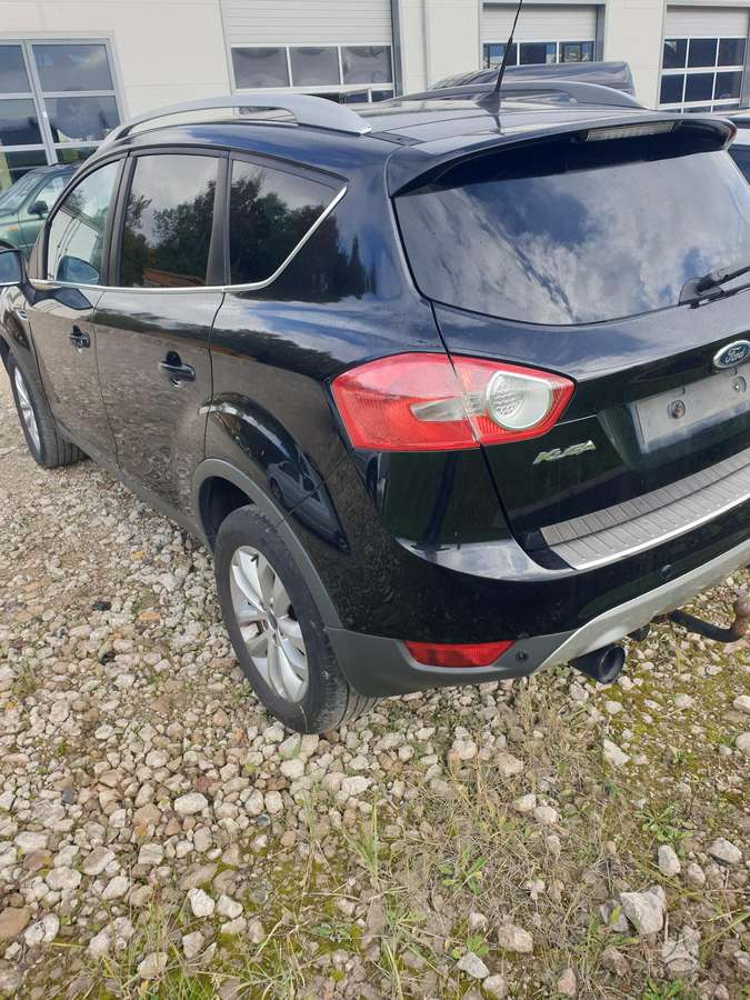 Ford Kuga 2010 — photo 6