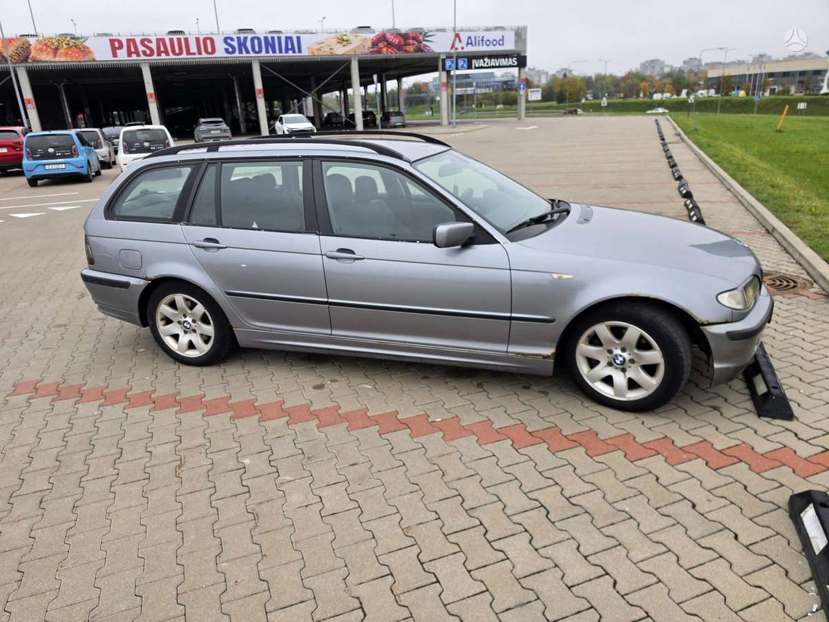 BMW 320 2004 — photo 5