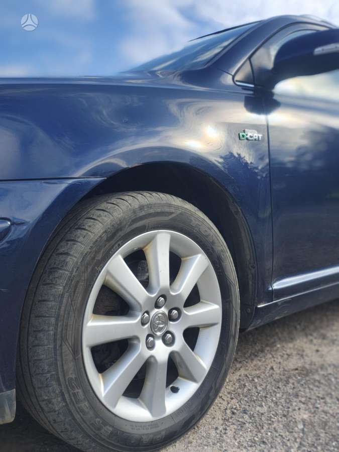 Toyota Avensis 2008 — engine 1998 cm³, 126 HP (93kW)