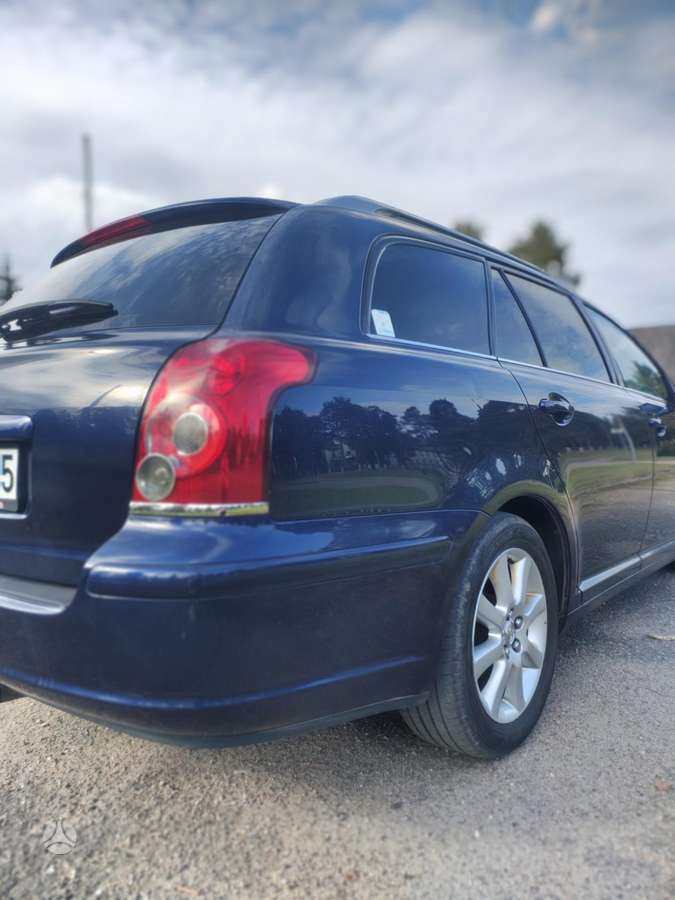Toyota Avensis 2008 — photo 9