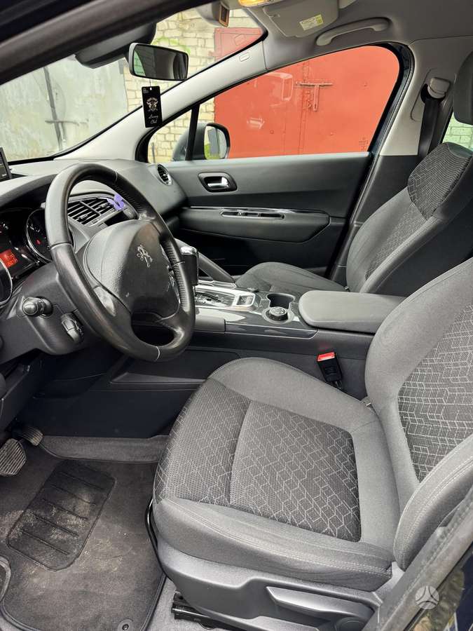 Peugeot 3008 2015 — photo 9