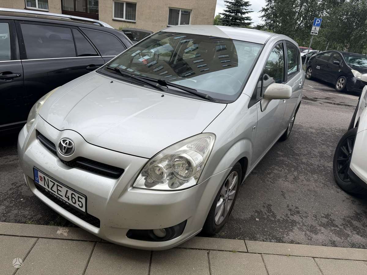 Toyota Corolla 2008 — photo 8