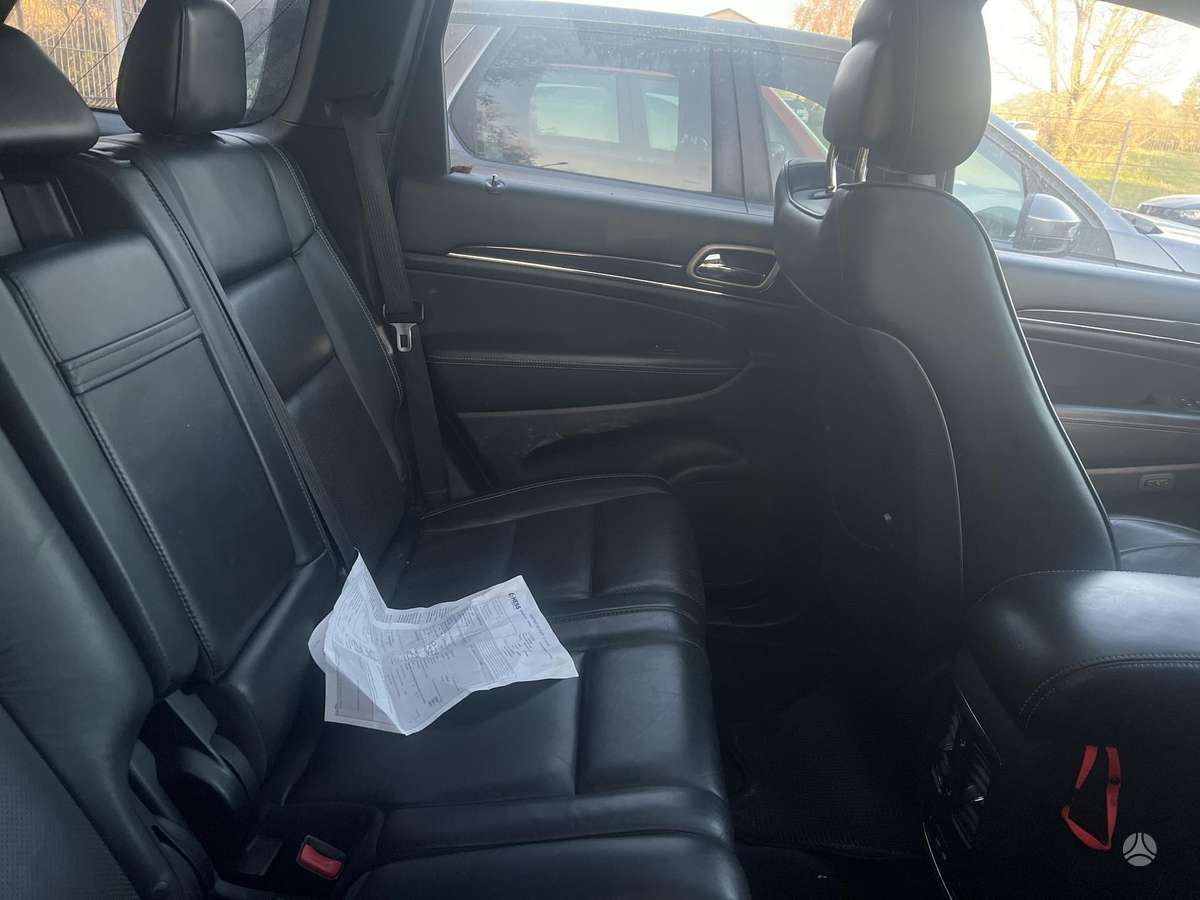 Jeep Grand 2013 — photo 8