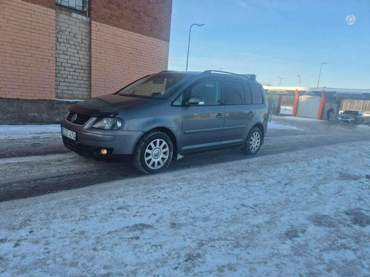 Volkswagen Touran 2006 — двигун 1900 cm³, 101 HP (74kW)