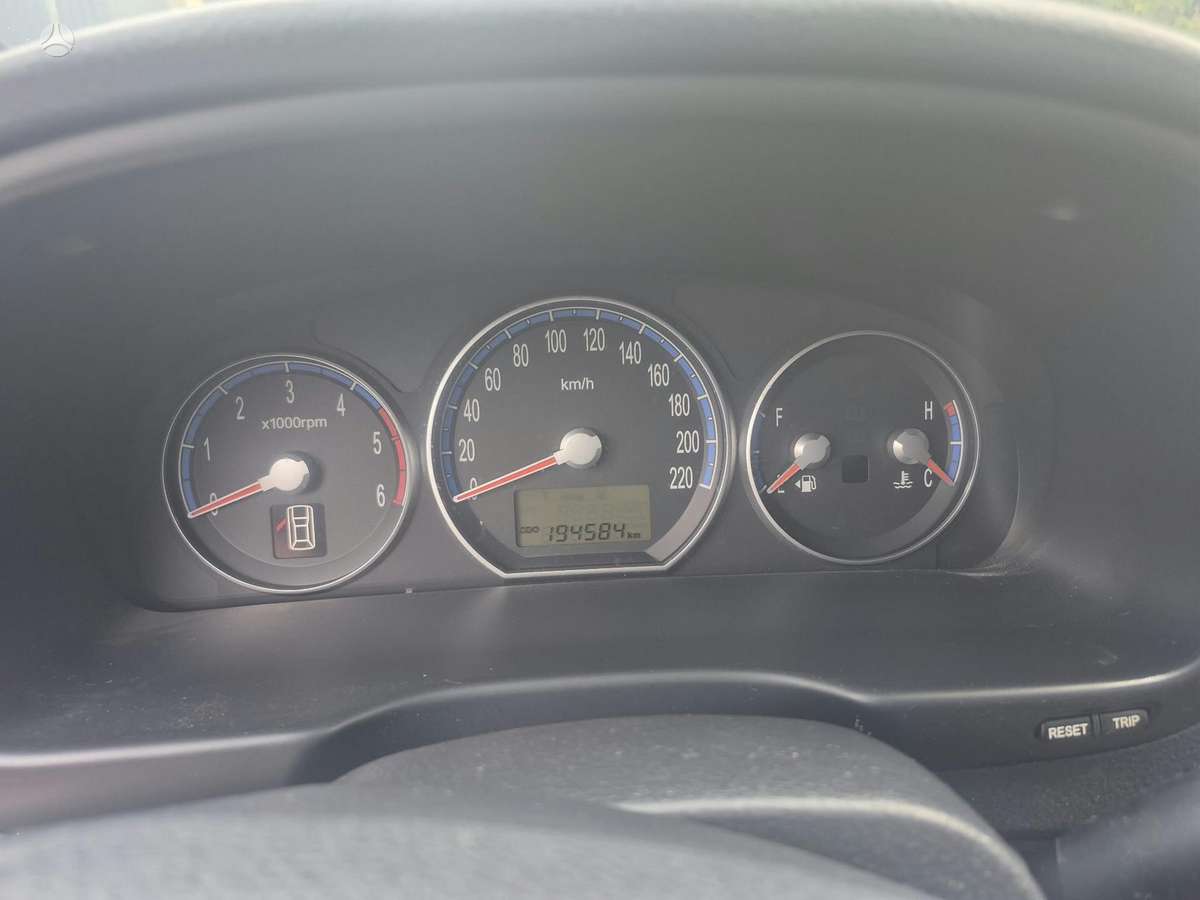 Hyundai Santa 2006 — photo 10
