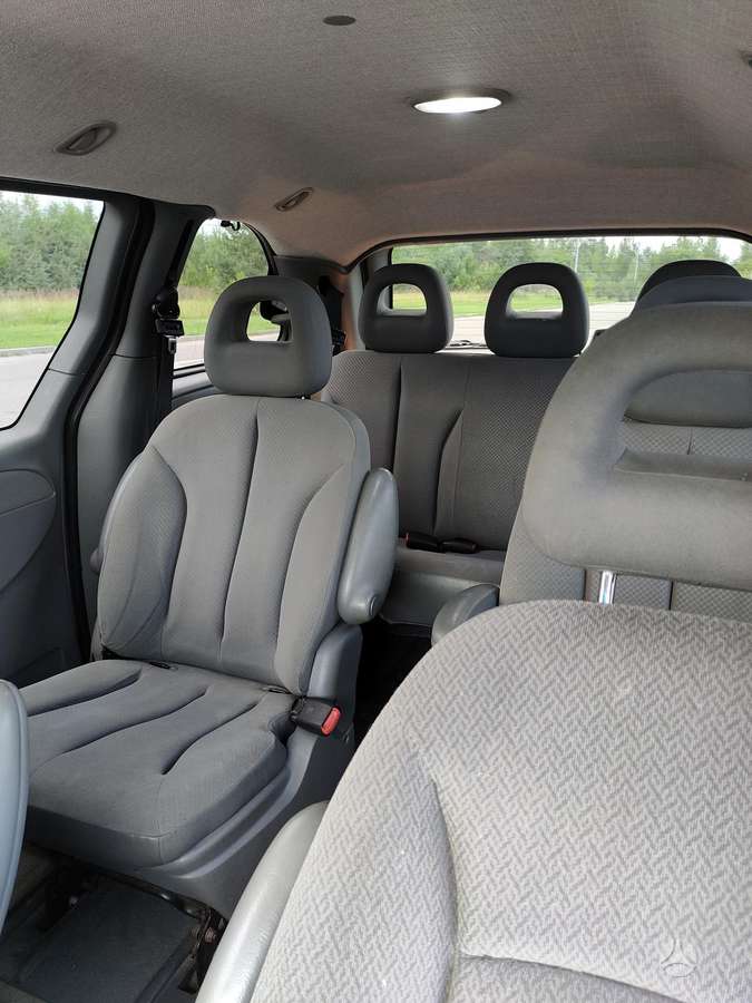 Chrysler Voyager 2008 — photo 17
