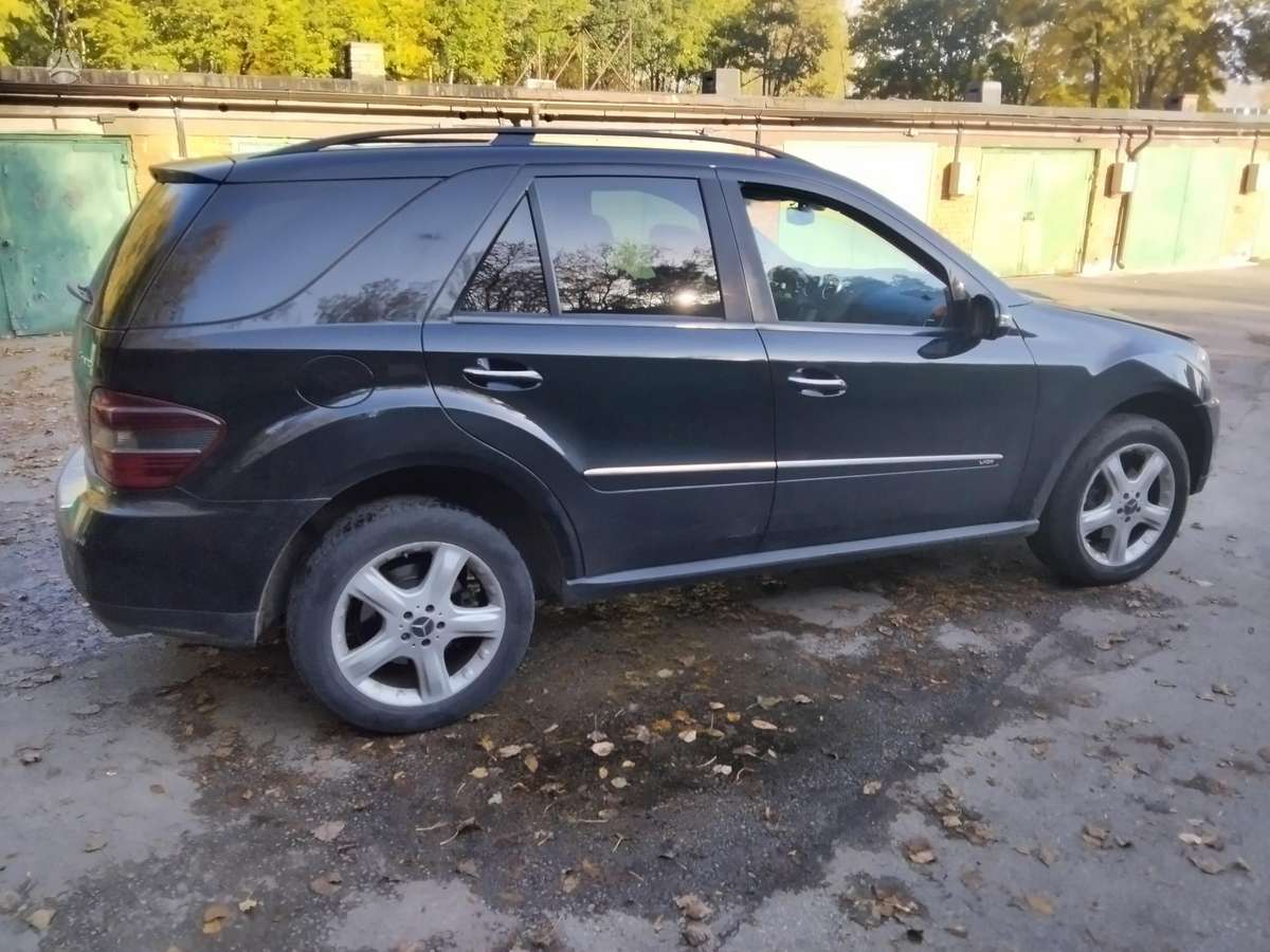 Mercedes-Benz ML320 2007 — photo 7