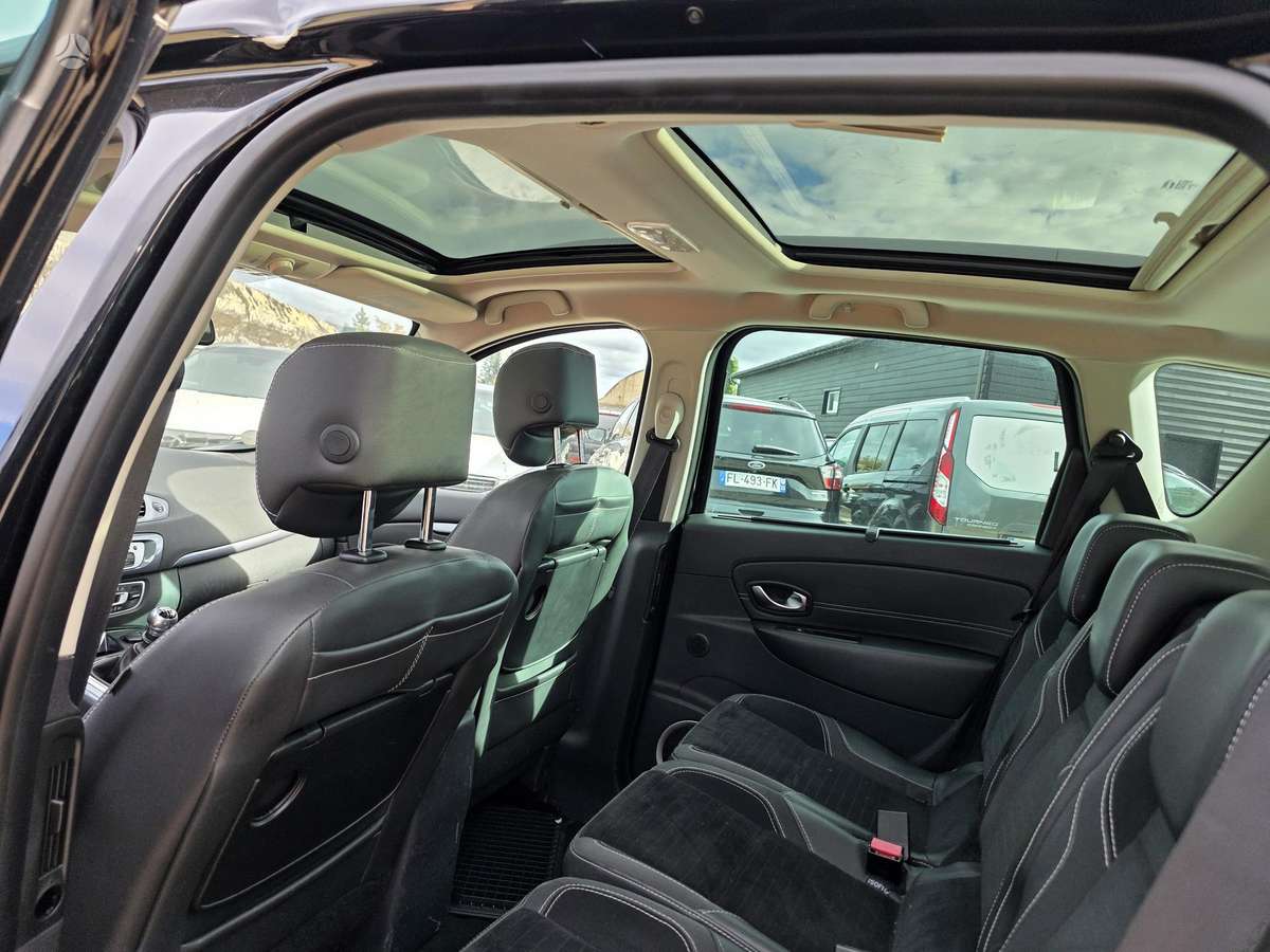 Renault Scenic 2014 — фото 13