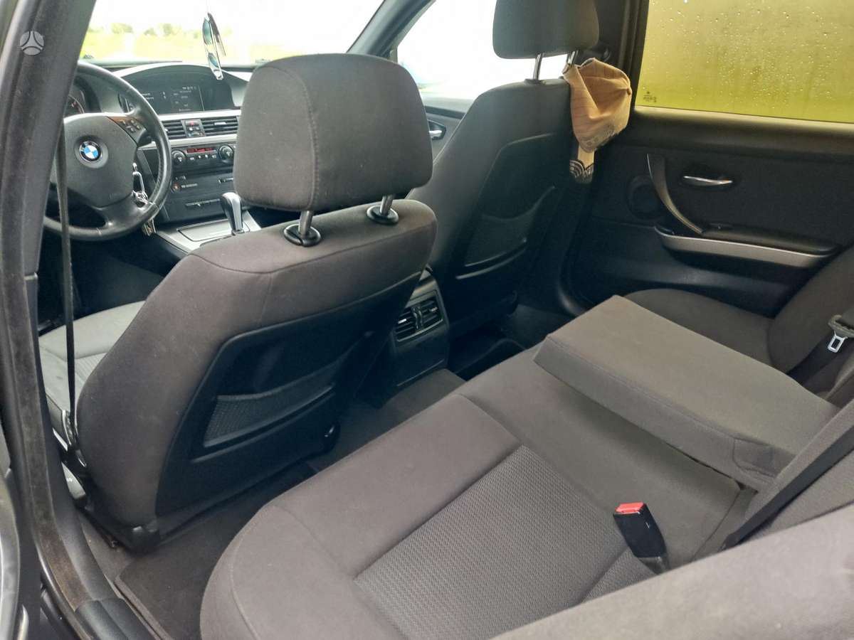 BMW 320 2006 — photo 12