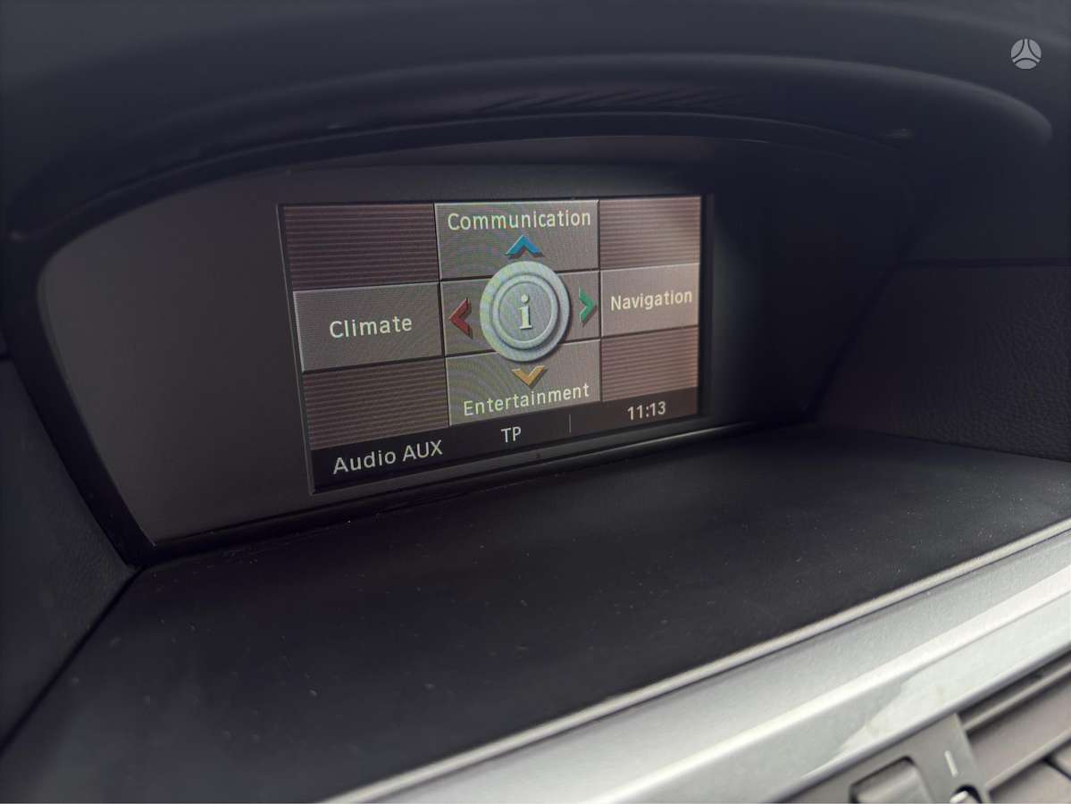 BMW 530 2008 — photo 16