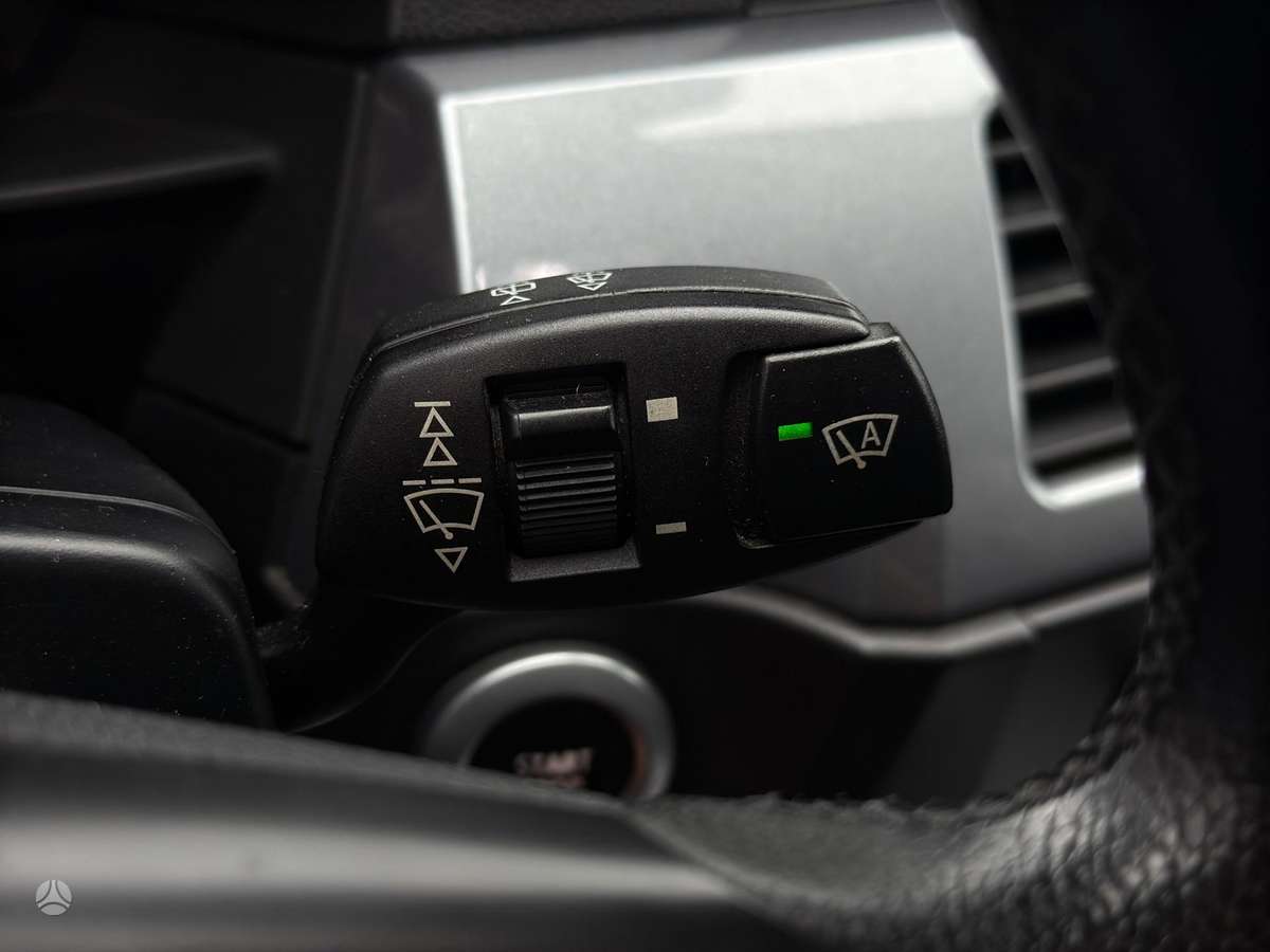 BMW 530 2008 — photo 18