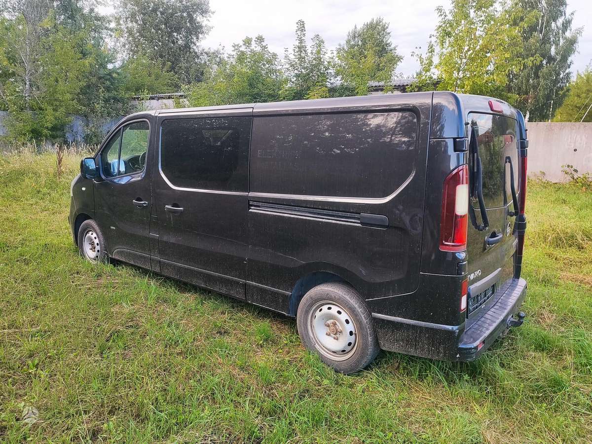 Opel Vivaro 2015 — фото 5