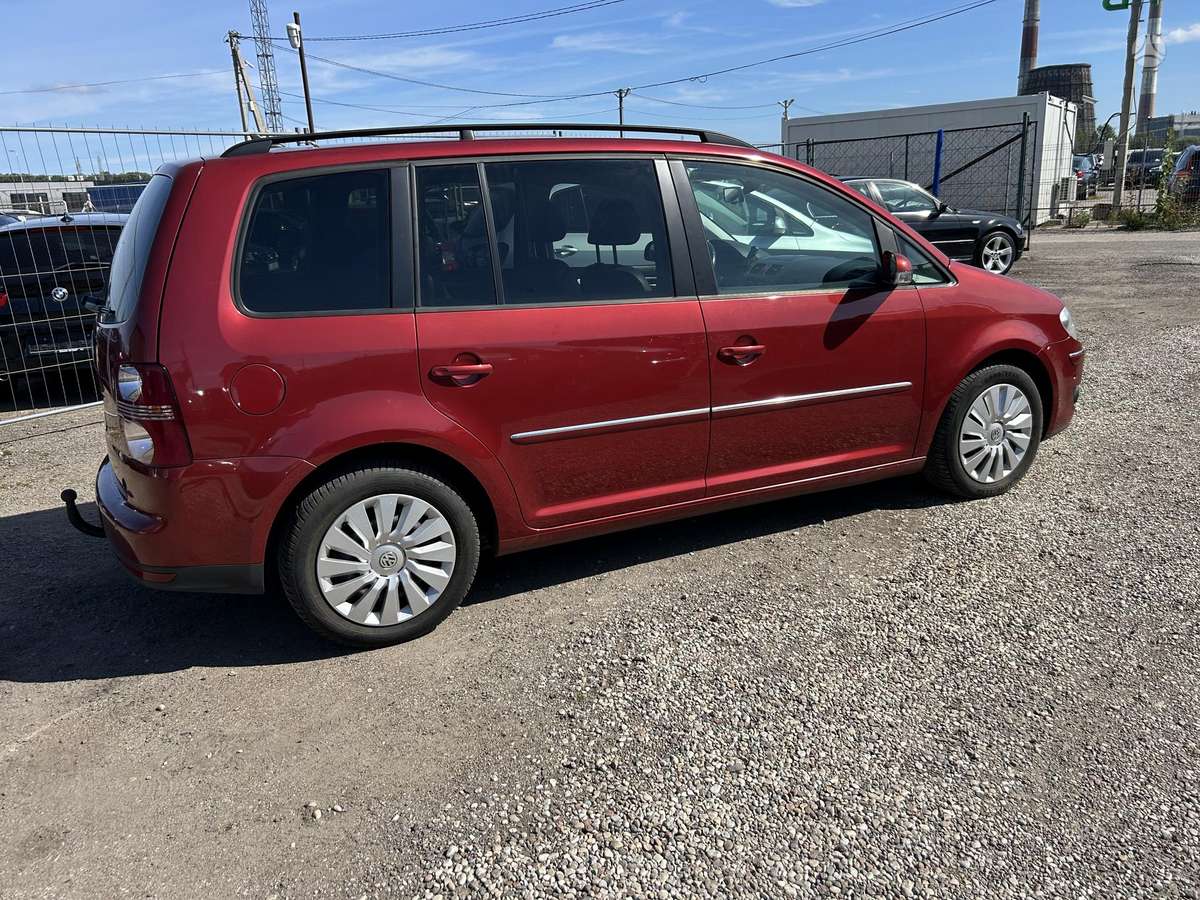 Volkswagen Touran 2007 — photo 8