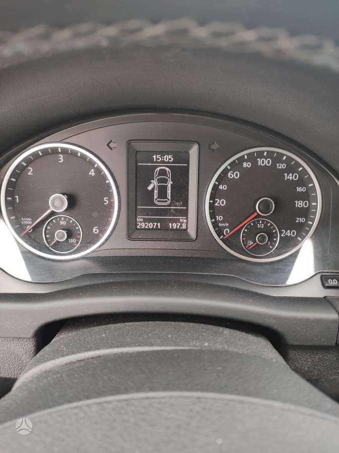 Volkswagen Tiguan 2010 — photo 15