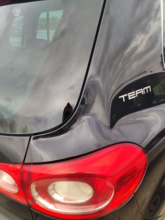 Volkswagen Tiguan 2010 — photo 6