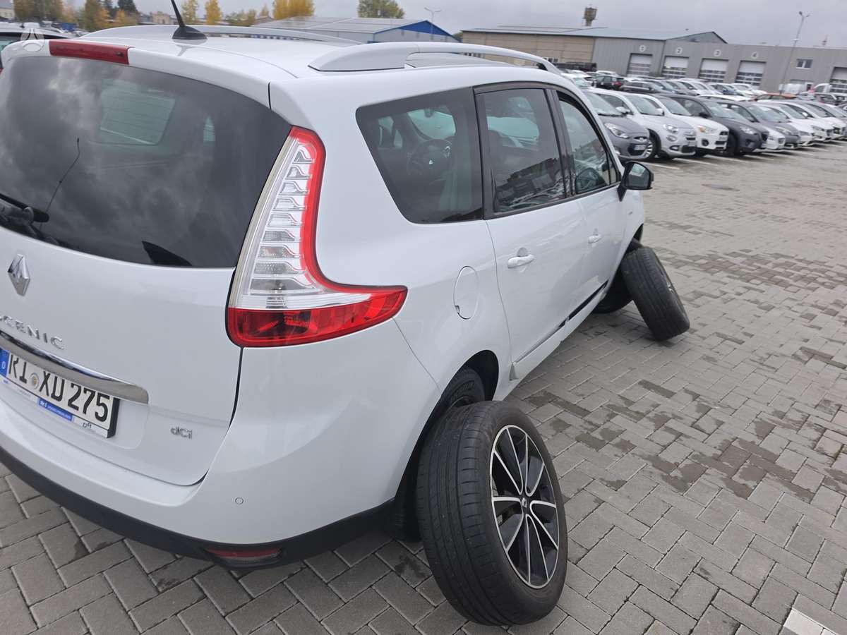 Renault Grand 2013 — engine 1461 cm³, 110 HP (81kW)