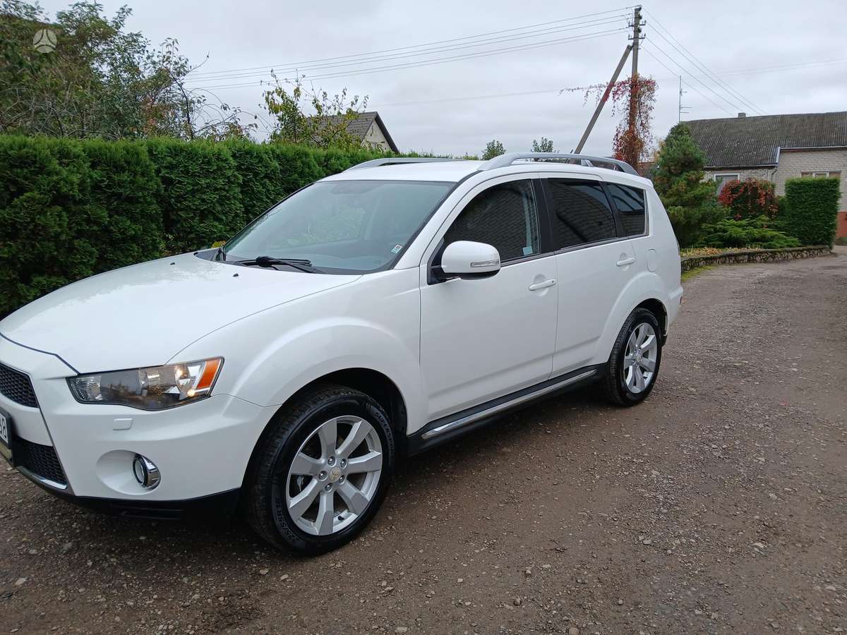 Mitsubishi Outlander, 2010