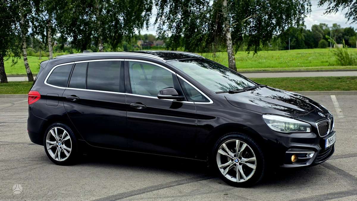 BMW 216 2015 — photo 10