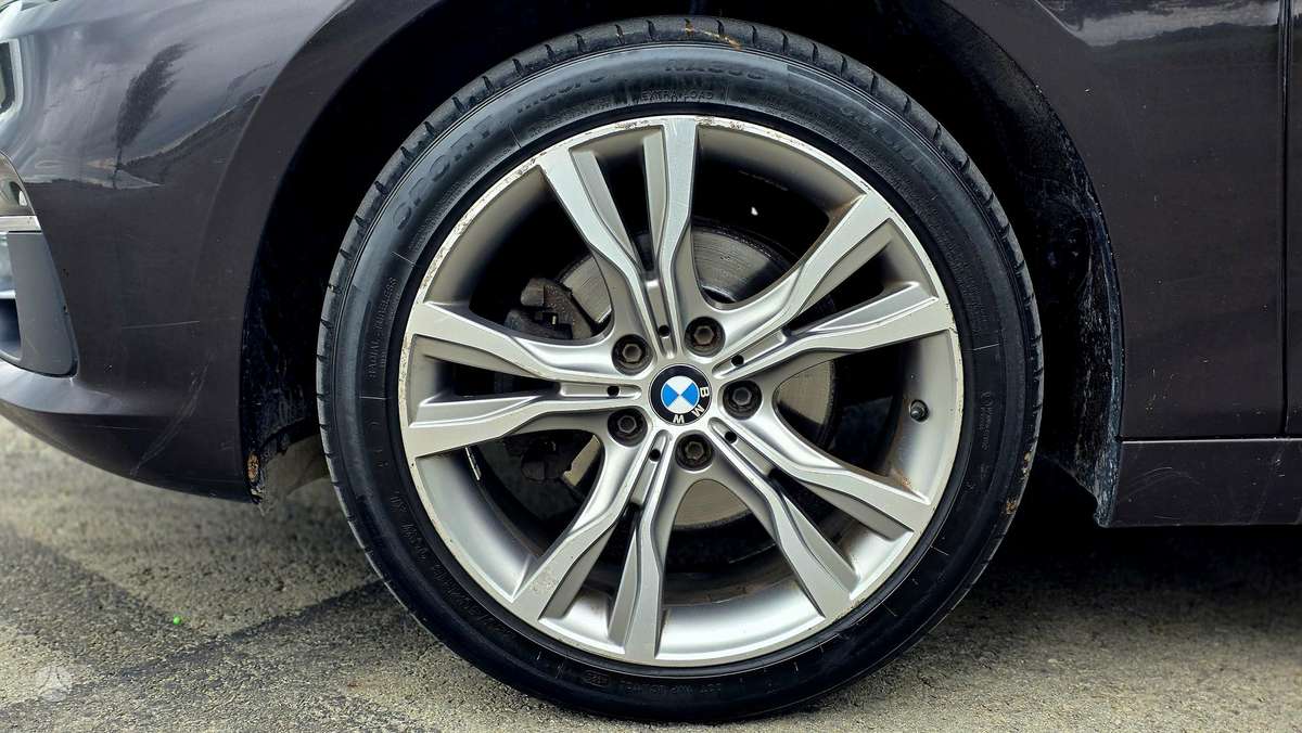 BMW 216 2015 — photo 14