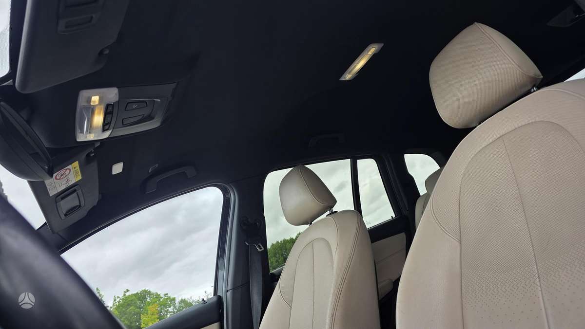 BMW 216 2015 — photo 19