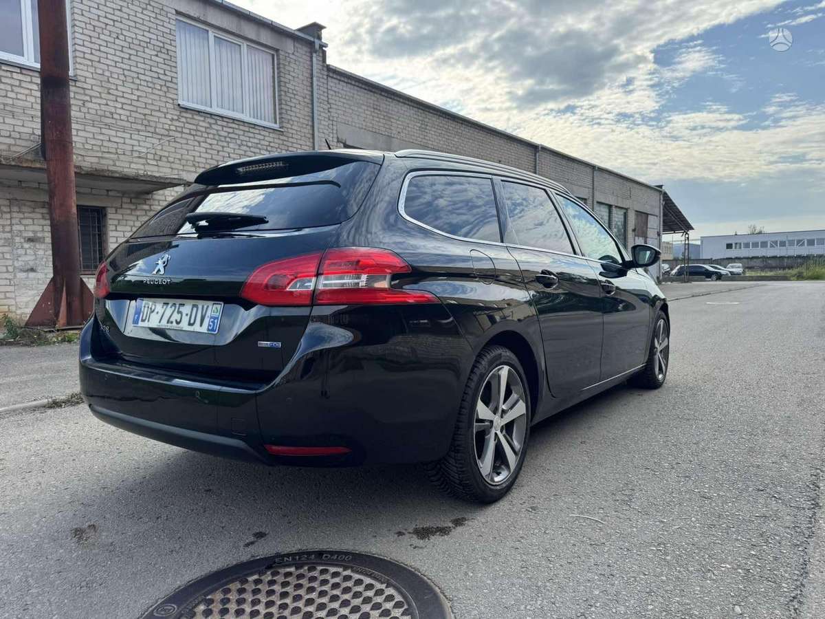 Peugeot 308 2015 — photo 6