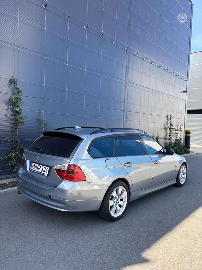BMW 320 2007 — photo 5
