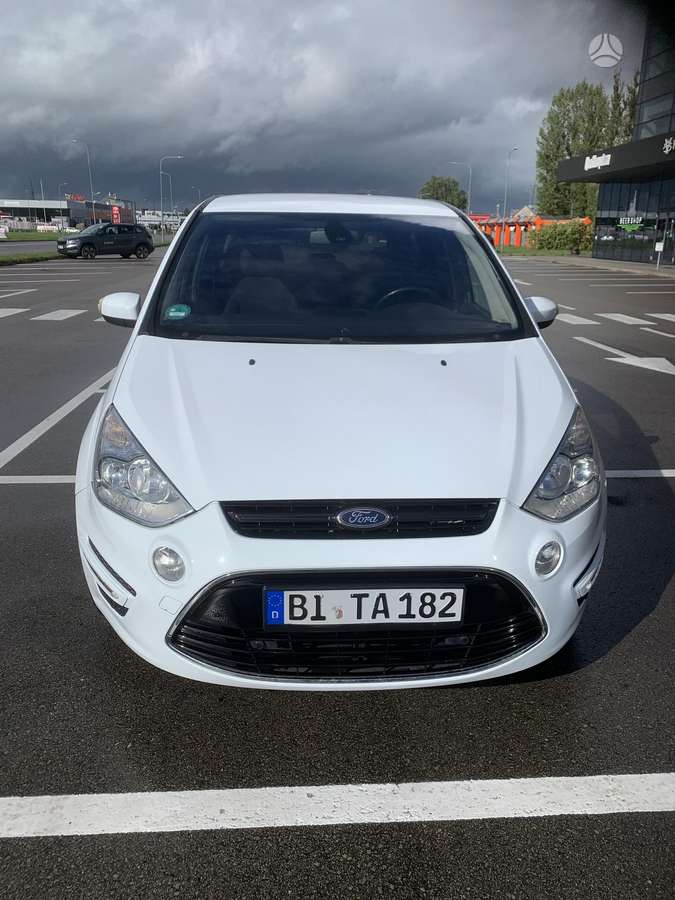 Ford S-MAX 2011 — photo 6