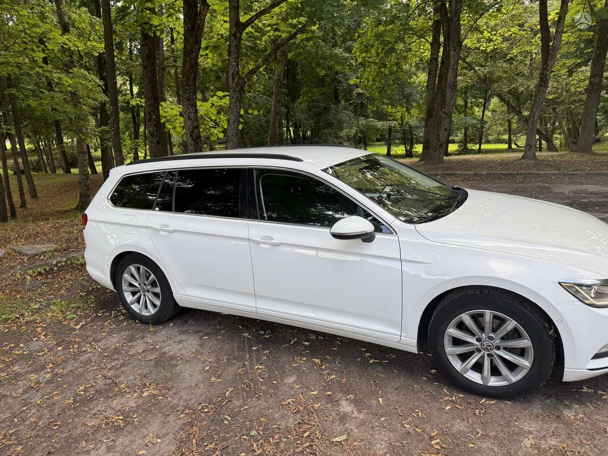Volkswagen Passat 2015 — interior