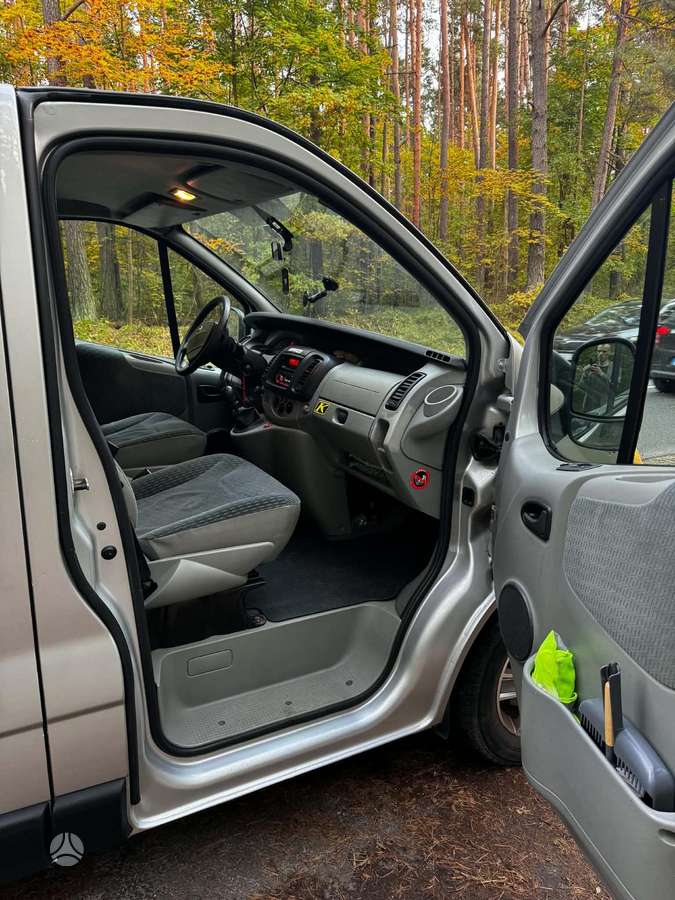 Nissan Primastar 2006 — photo 12