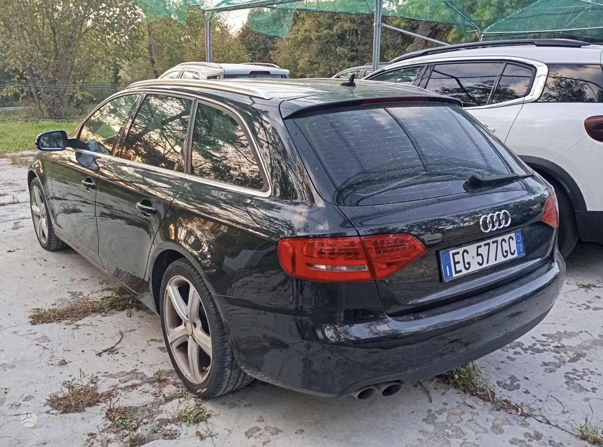 Audi A4 2011 — interior