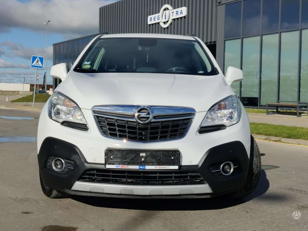 Opel Mokka 2014 — салон
