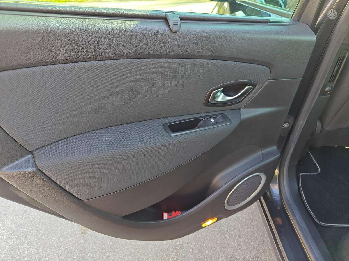 Renault Grand 2011 — photo 7