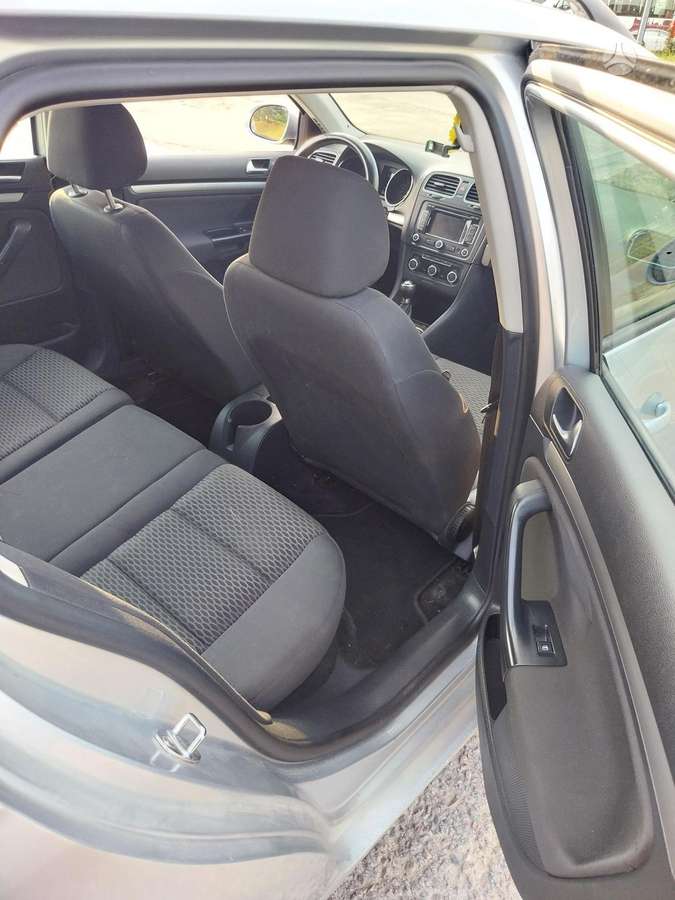Volkswagen Golf 2010 — photo 10