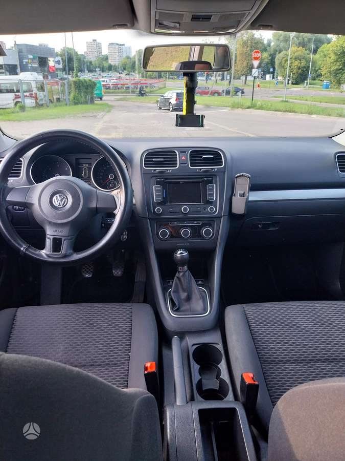 Volkswagen Golf 2010 — photo 14