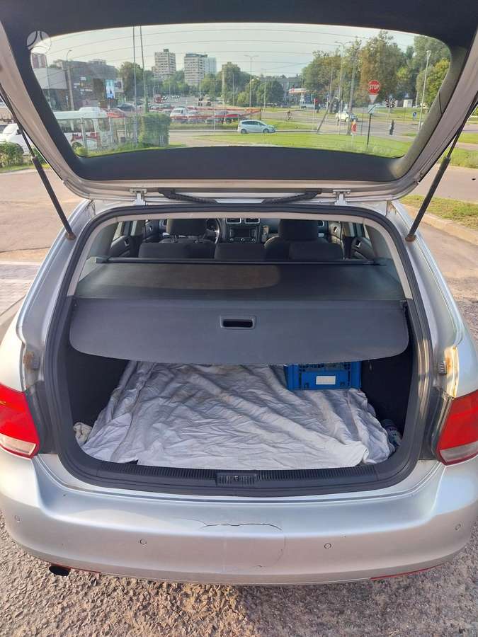 Volkswagen Golf 2010 — photo 9